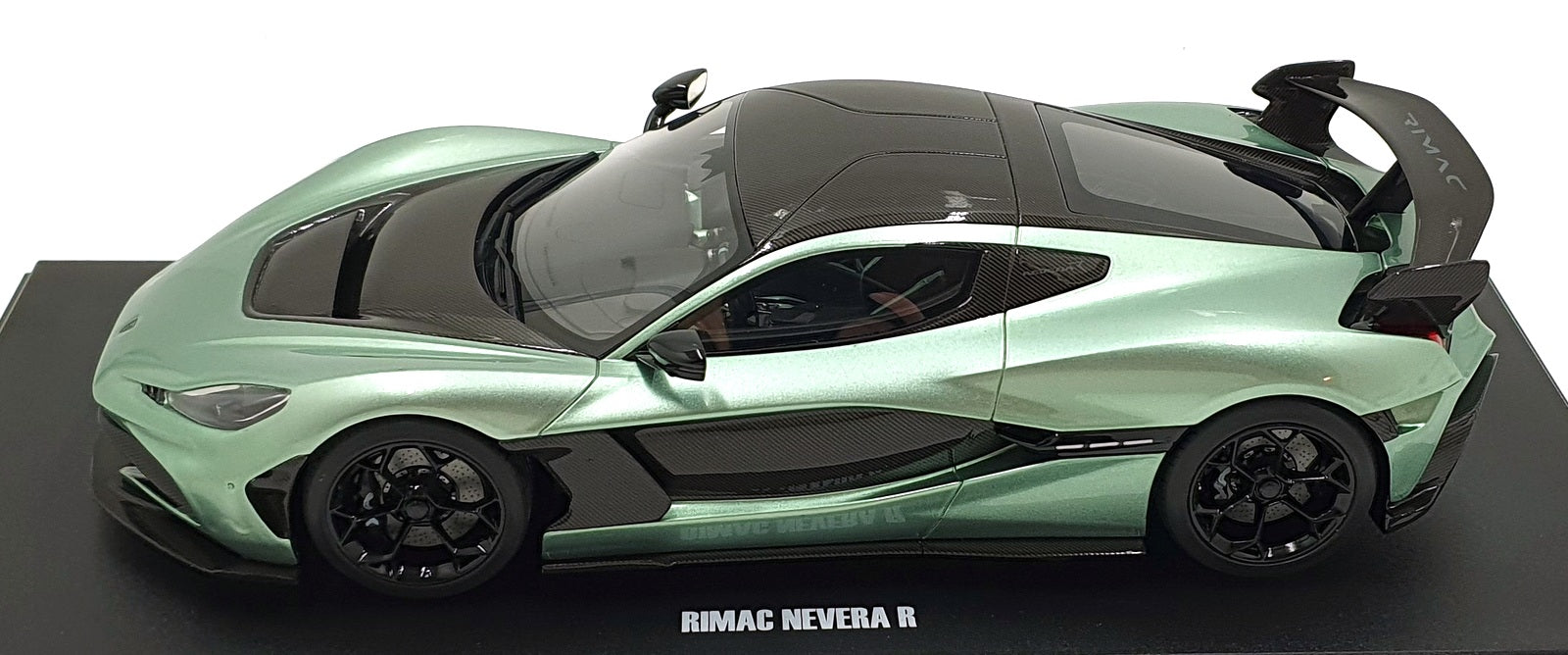 GT Spirit 1/18 Scale Resin GT547 -Rimac Nevera R - Met. Green
