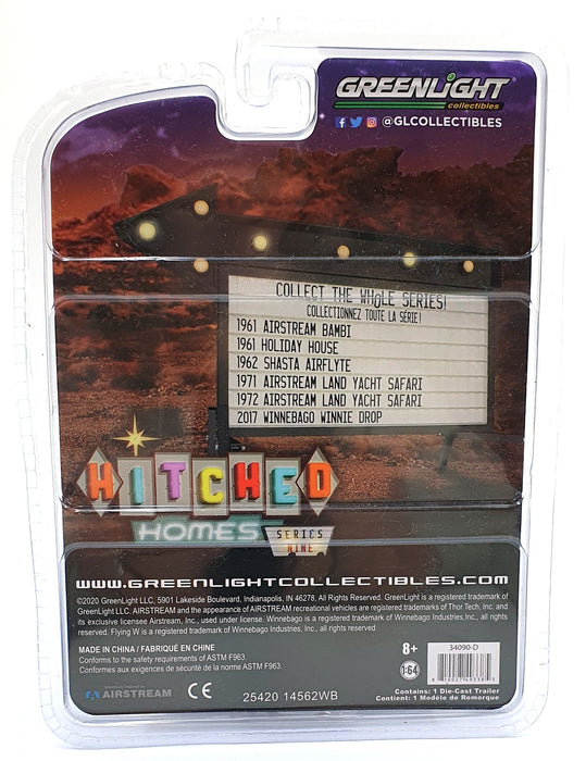 Greenlight 1/64 Scale 34090-D - 2017 Winnebago Winnie Drop - Blue