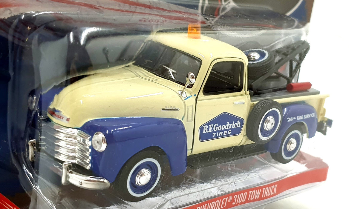 Greenlight 1/43 Scale 87010-C - 1953 Chevrolet 3100 Tow Truck