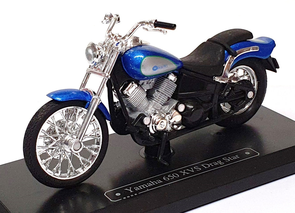 Majorette 1/18 Scale 05145 - Yamaha 650 XVS Drag Star Motorbike - Blue