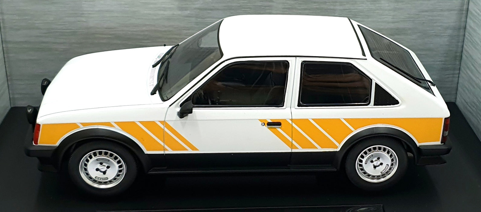 Model Car Group 1/18 Scale MCG18534 - Opel Kadett D SR - White