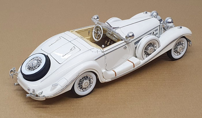 Maisto 1/18 Scale 25625T - 1936 Mercedes Benz 500k Special Roadster - White