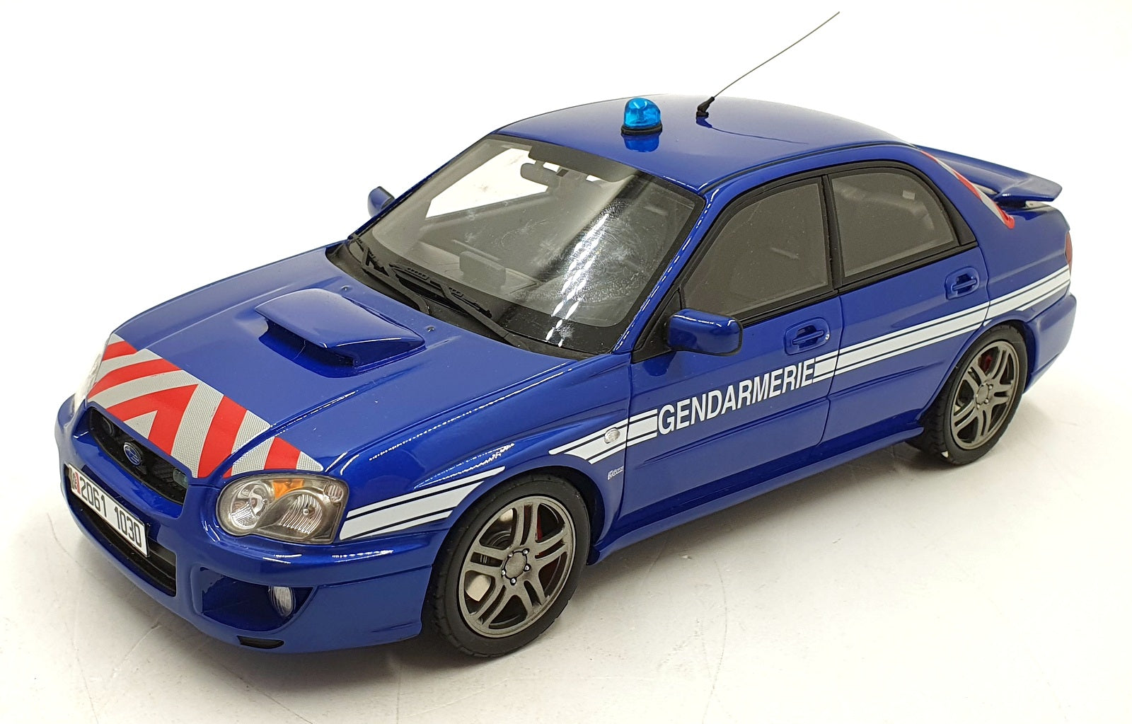 Otto Mobile 1/18 Scale OT948 - Subaru Impreza WRX Gendamerie - Blue/White