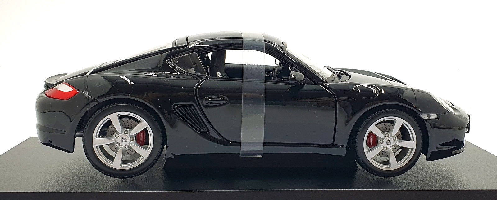 Maisto 1/18 Scale Diecast 46629 - Porsche Cayman S - Black