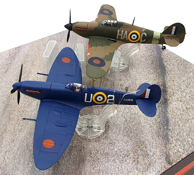 Corgi 1/72 Scale Diecast AA99182 - Merlins Over Malta 2 Piece Set