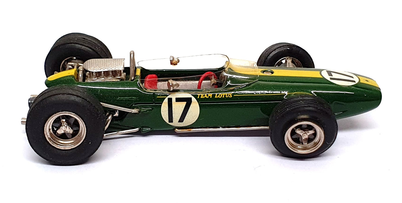 SMTS 1/43 Scale LIB02B - F1 Lotus 33 Race Car #17