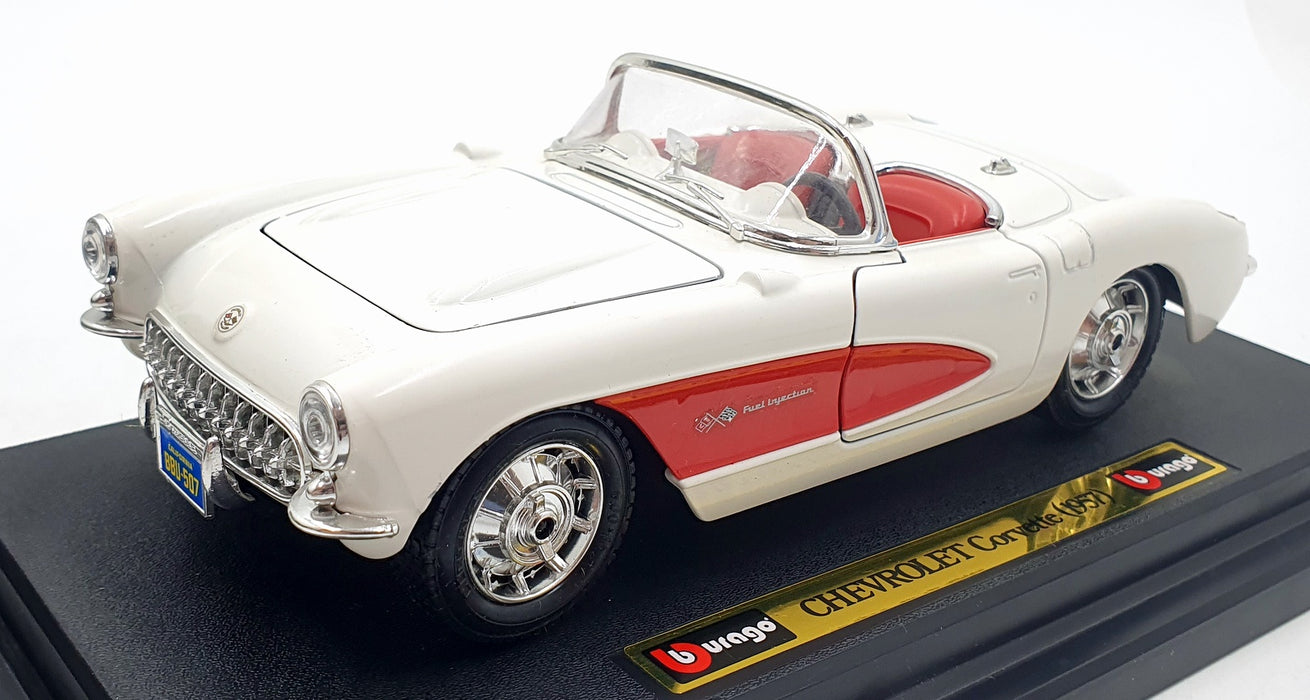 Burago 1/24 Scale Diecast 1524 - 1957 Chevrolet Corvette - White