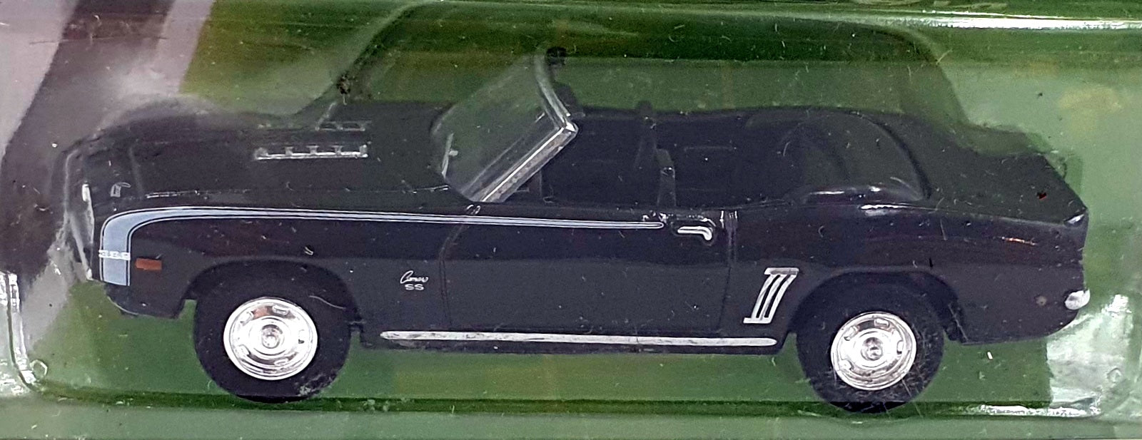 Greenlight 1/64 Scale 96150 - 1969 Chevrolet Camaro SS - Black