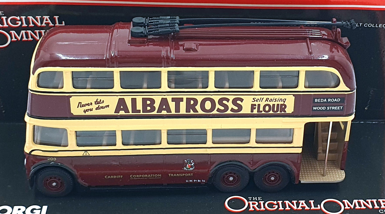 Corgi 1/76 Scale 43704 - AEC 6641T Trolleybus Cardiff R5A