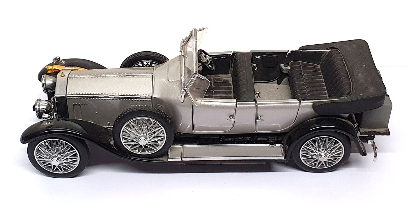 Franklin Mint 1/24 Scale 150326C - 1925 Rolls Royce Silver Ghost - Silver