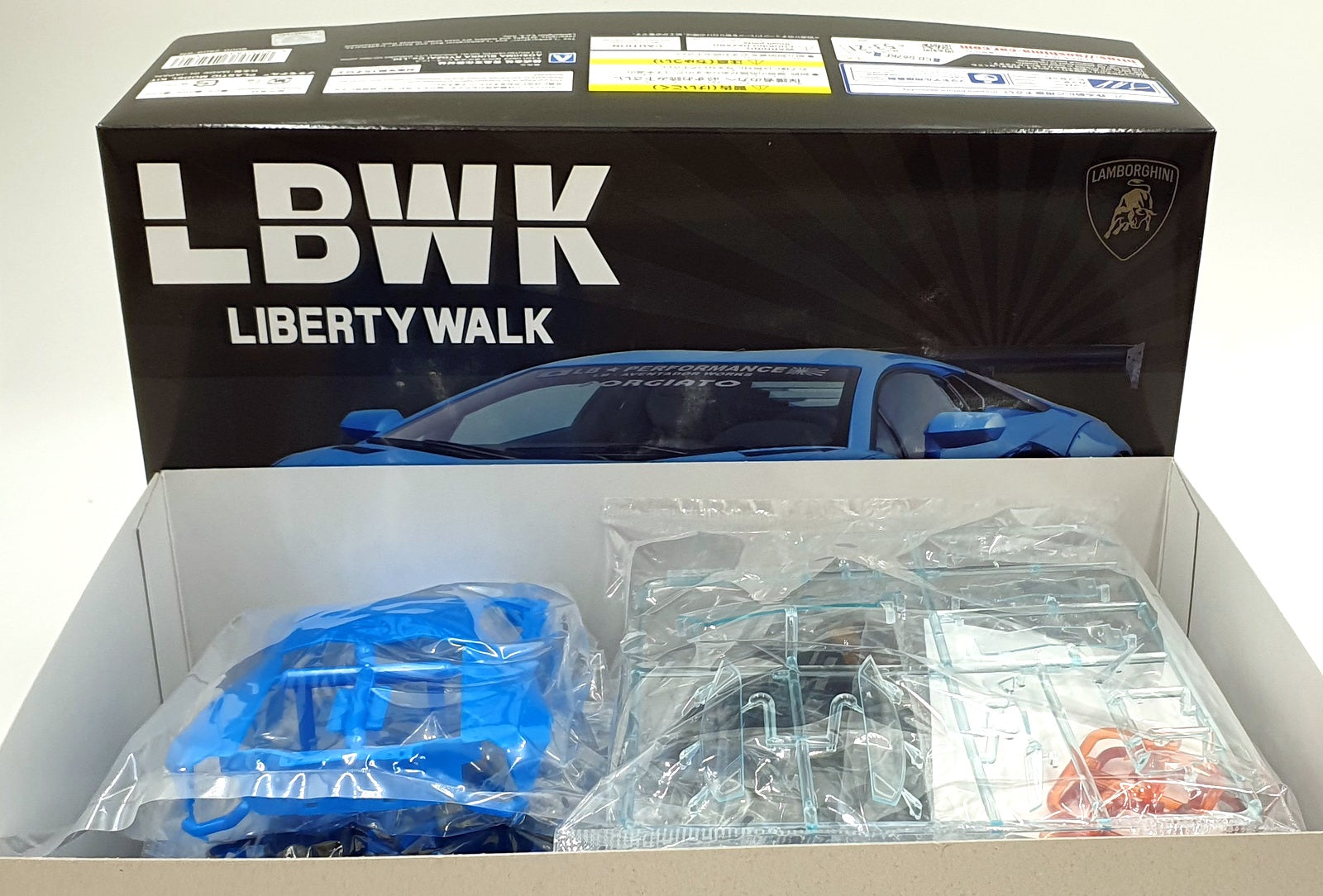 Aoshima 1/24 Scale Kit 20232 - LBWK LB17 Lamborghini  Aventador Model Kit