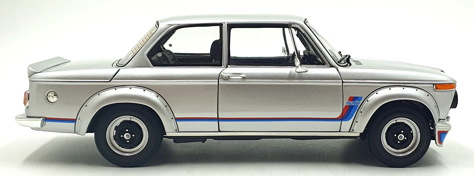Kyosho 1/18 Scale 08544S - BMW 2002 Turbo - Silver