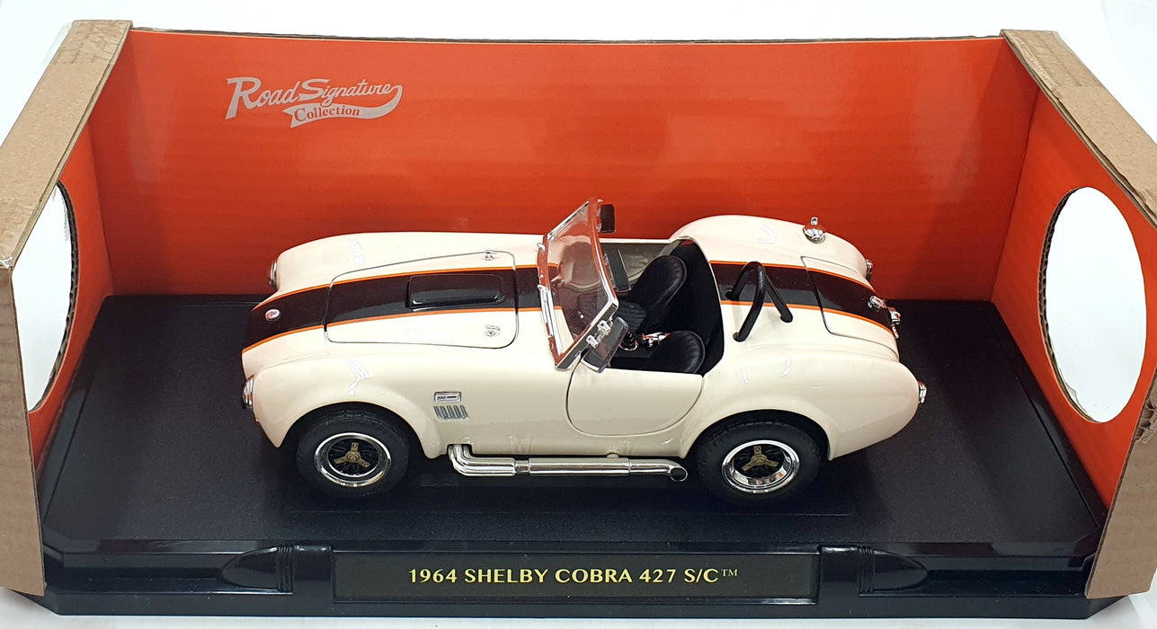 Road Signature 1/18 Scale Diecast 92058 - 1964 Shelby Cobra 427 S/C Cream