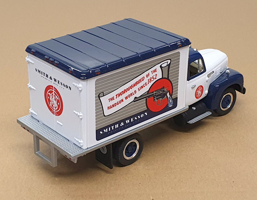 First Gear 1/34 Scale 18-1218 - 1957 International Dry Goods Van Smith & Wesson