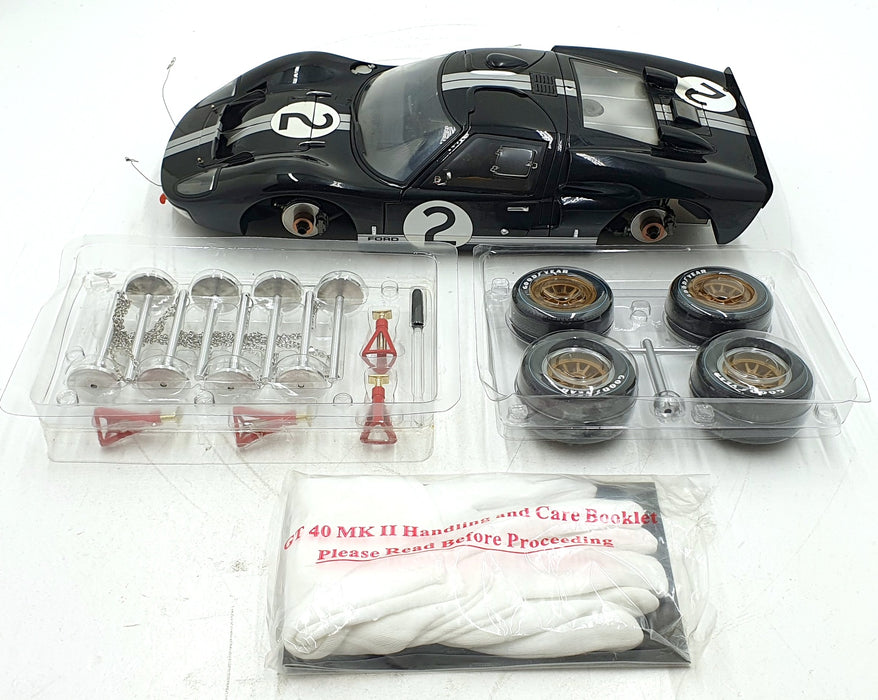 GMP 1/12 Scale 12071 - Ford GT40 Mark II McLaren/Amon #2 Le Mans