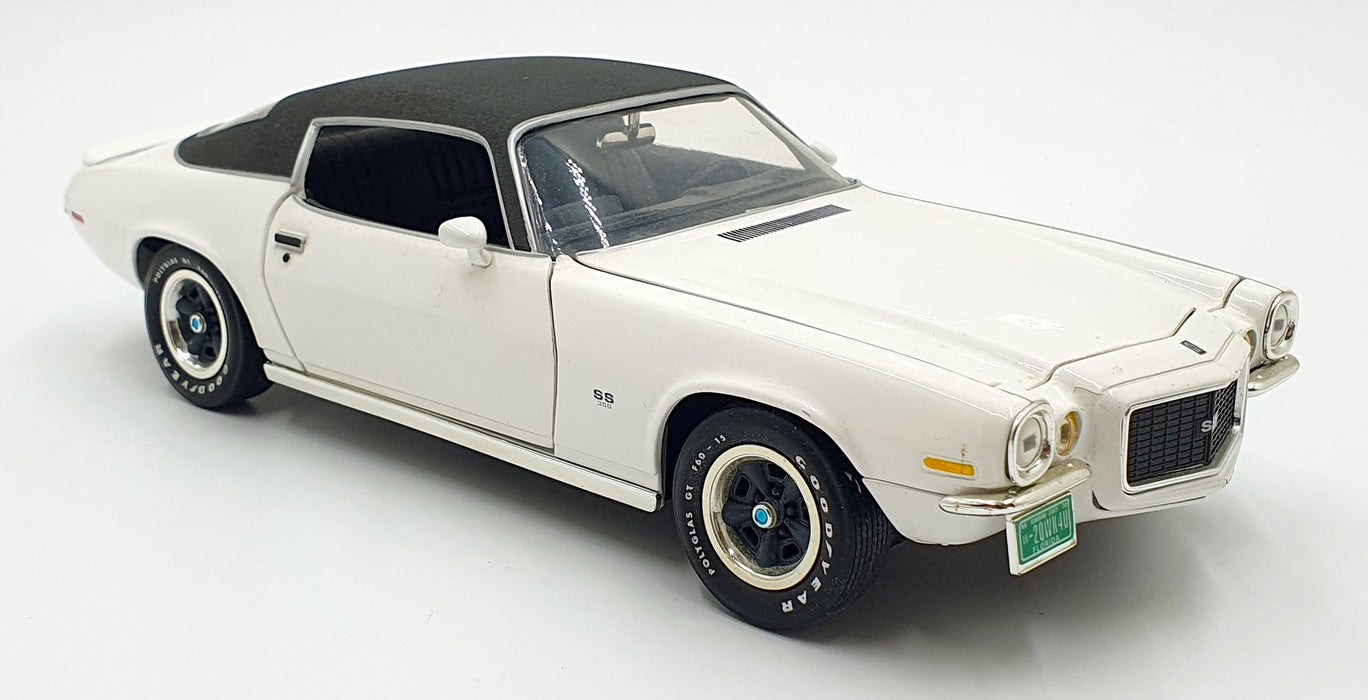 Ertl 1/18 Scale Diecast 16126C - Chevrolet Camaro SS 350 - White/Black