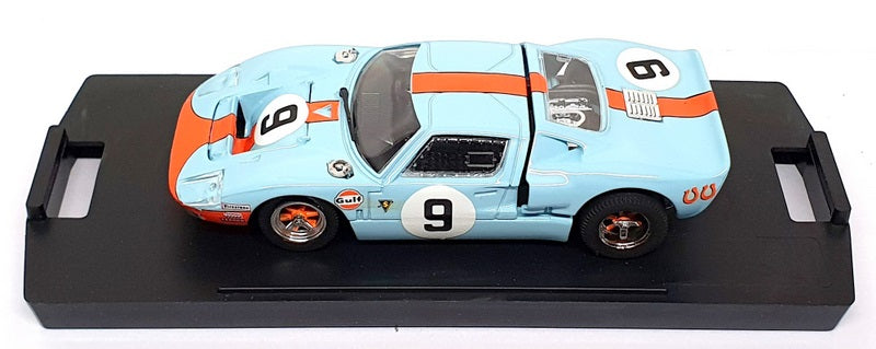 Bang 1/43 Scale 1007 - Ford GT40 #9 Le Mans 1968 - Lt. Blue/Orange