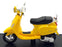 Maisto 1/18 Scale 39540 - 2013 Vespa LXV Moped - Yellow