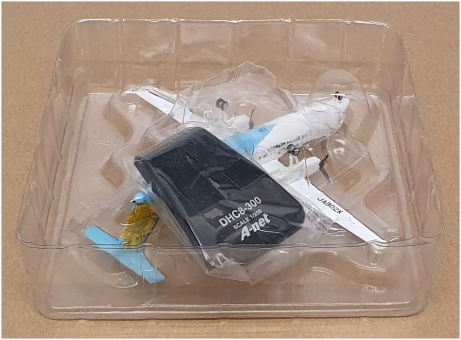 A-net 1/200 Scale DH28002 - De Havilland DHC8-300 Himawari Aircraft JA802K