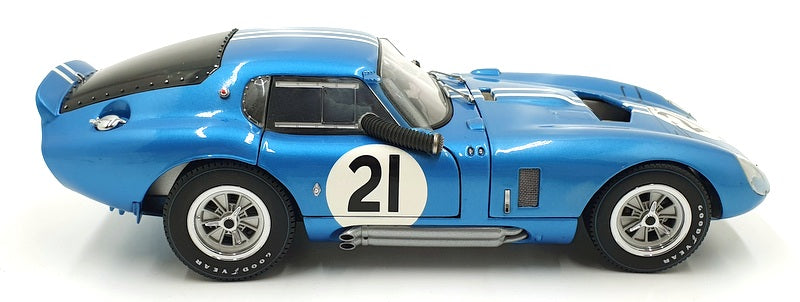 Exoto 1/18 scale 18011 - Cobra Daytona 1964 Goodwood Trophy D.Gurney #21
