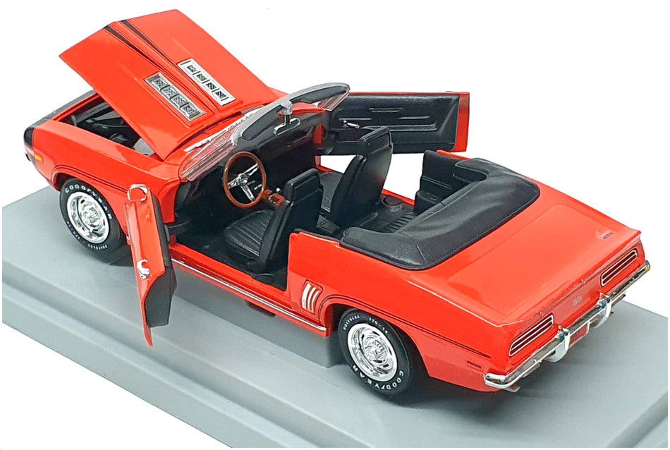 Ertl 1/18 Scale Diecast 32009 - 1969 Chevrolet Camaro SS396 - Orange