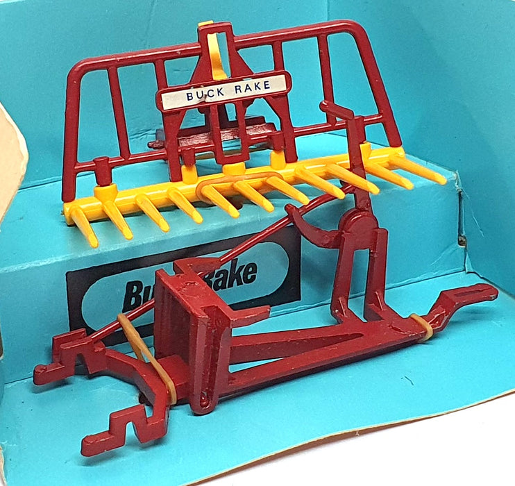 Britains Farm 1/32 Scale 9543 - Farm Implement Buck Rake - Brown/Yellow