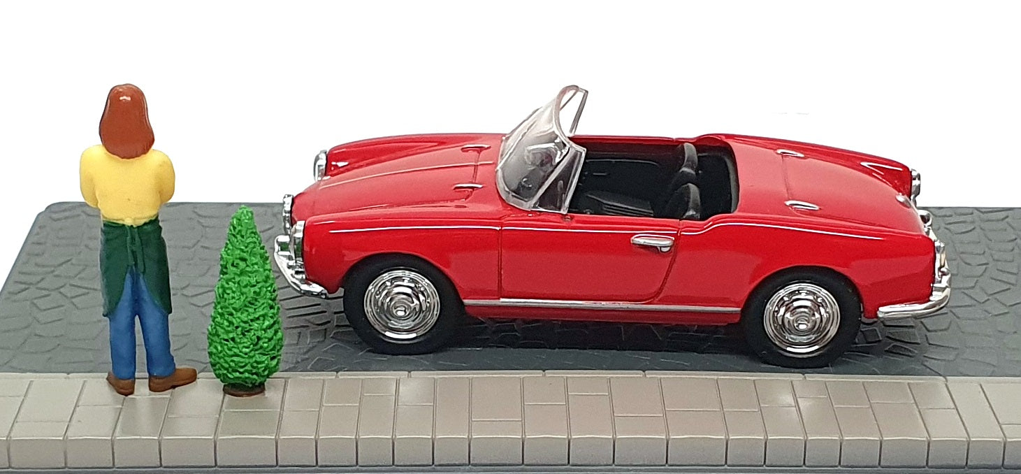 Del Prado 1/43 Scale DPR007 - Alfa Rome Giulietta Spyder Diorama - Red