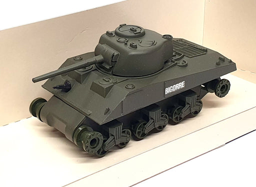 Solido 1/50 Scale Diecast 6210 - M4A3 Sherman Tank Bigorre - Green