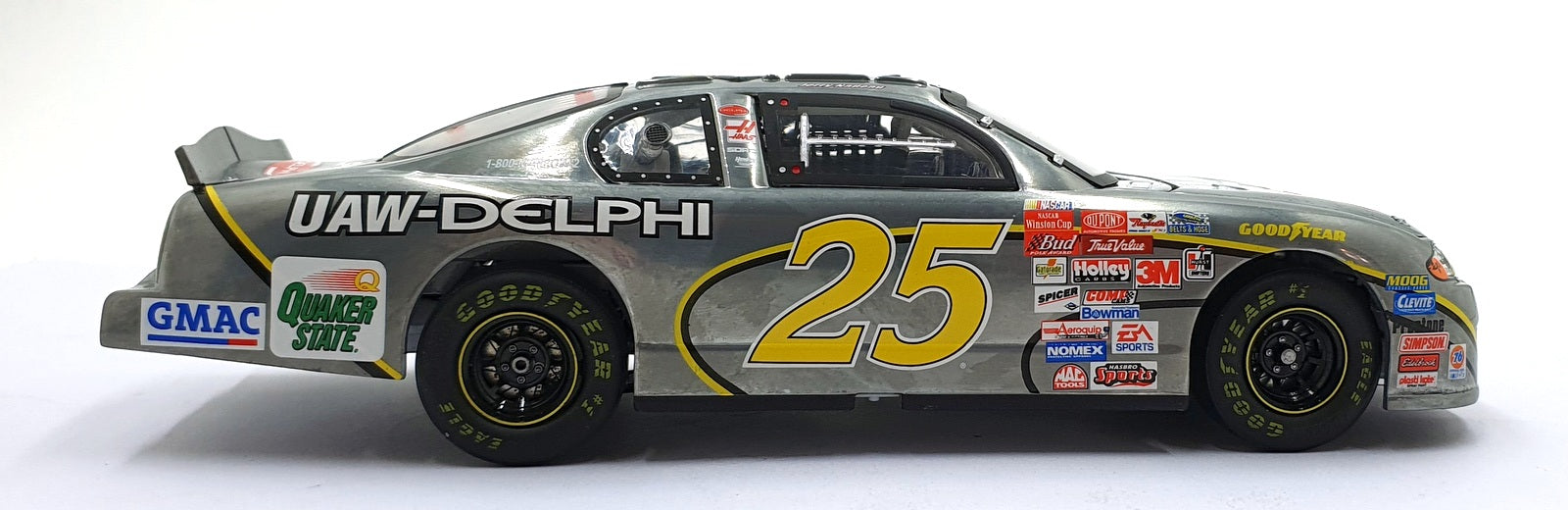 Team Caliber 1/24 Scale S252091DL - 2001 Chevrolet Monte Carlo #25 NASCAR Nadeau