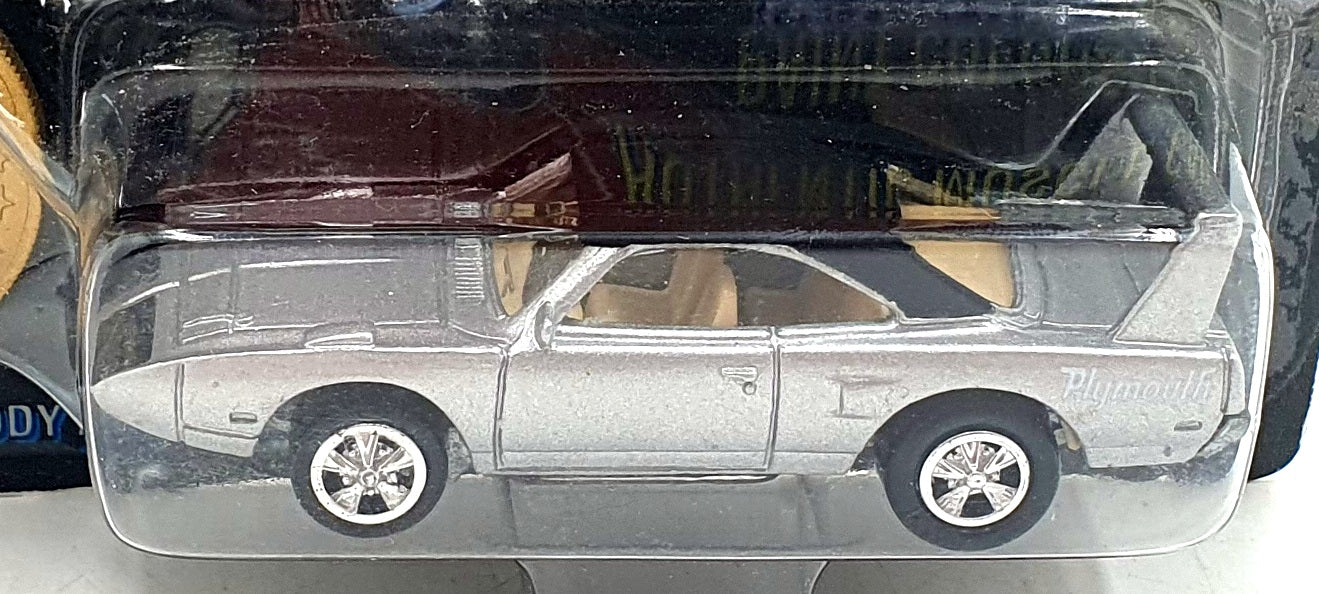 Johnny Lightning 1/64 Scale 200-130 Muscle Cars 1970 Plymouth Superbird - Silver
