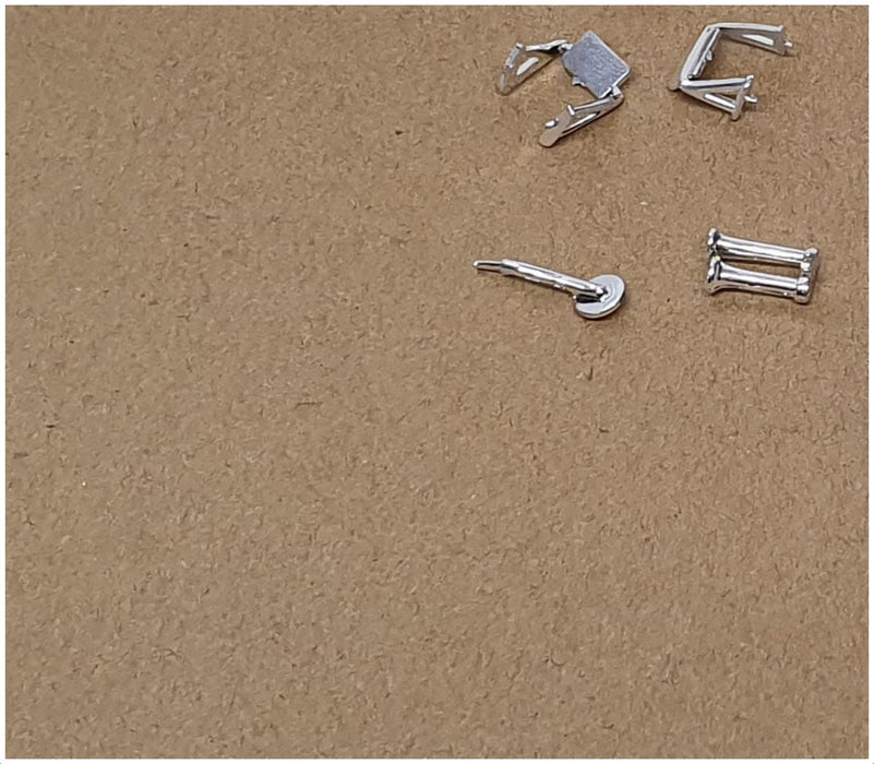 Corgi 1/50 Scale US52906 Diamond T620 Semi Skirted Tanker Lion Oil - Blue/Cream