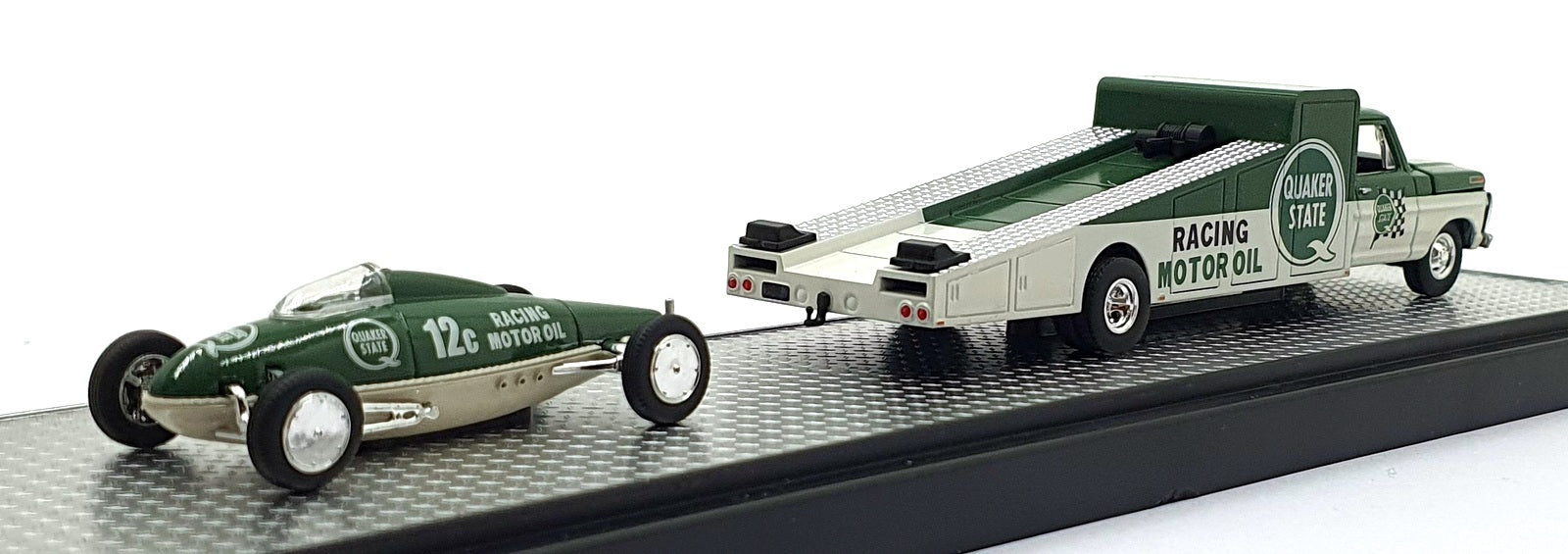 Castline M2 Machines 1/64 Scale S42 - 1969 Ford F-250 AND Belly Tanker - Green