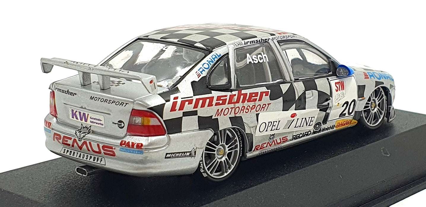 Minichamps 1/43 Scale 430 994820 - Opel Vectra STW #20 1999 - Asch