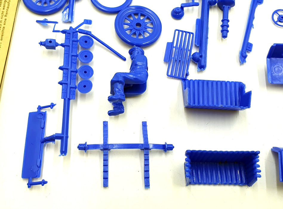 Airfix 1/32 Scale Unbuilt Kit 02444-2 - 1911 Rolls Royce