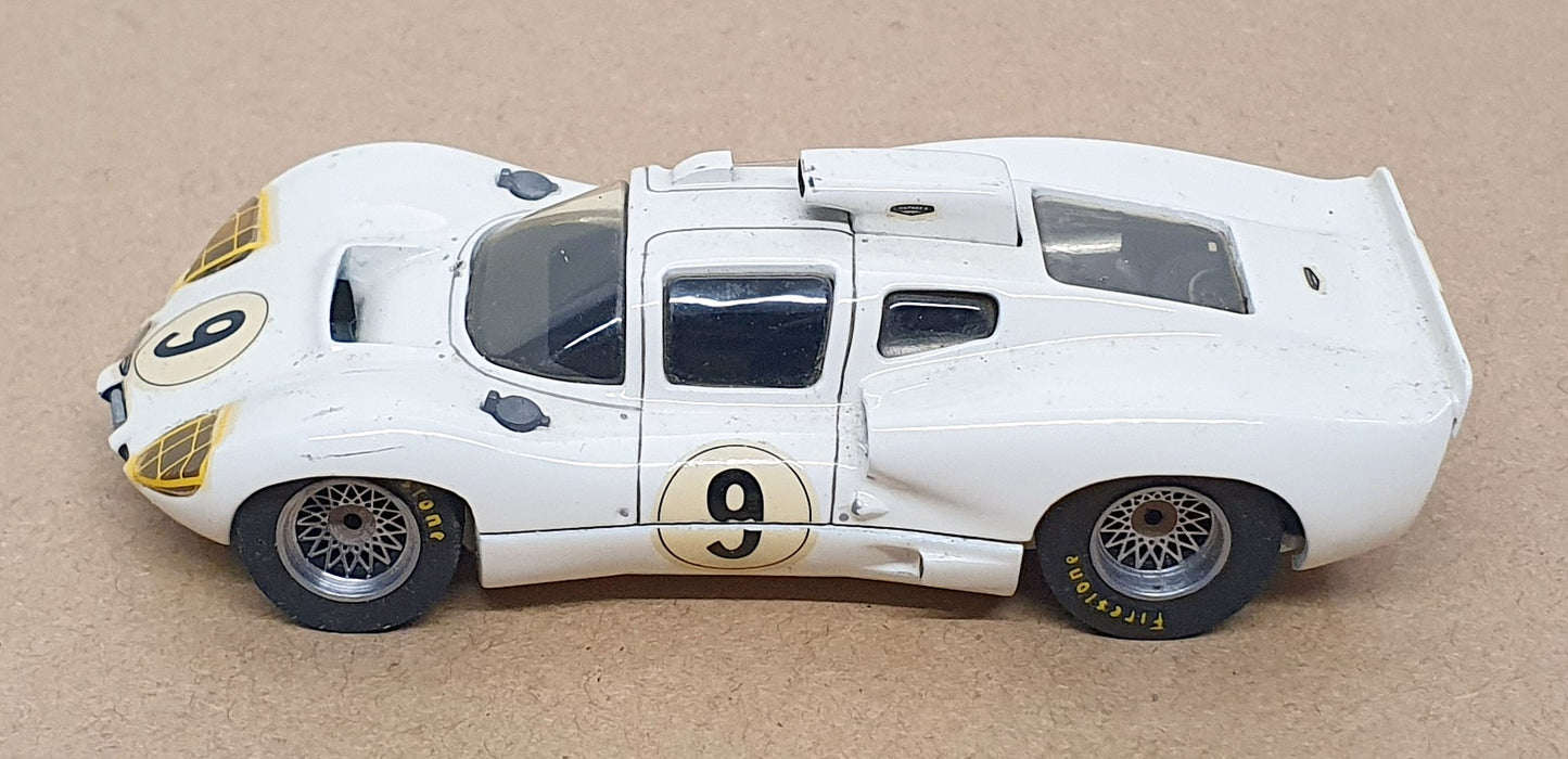 SMTS 1/43 Scale 23126M - Chaparral Race Car #9 - White
