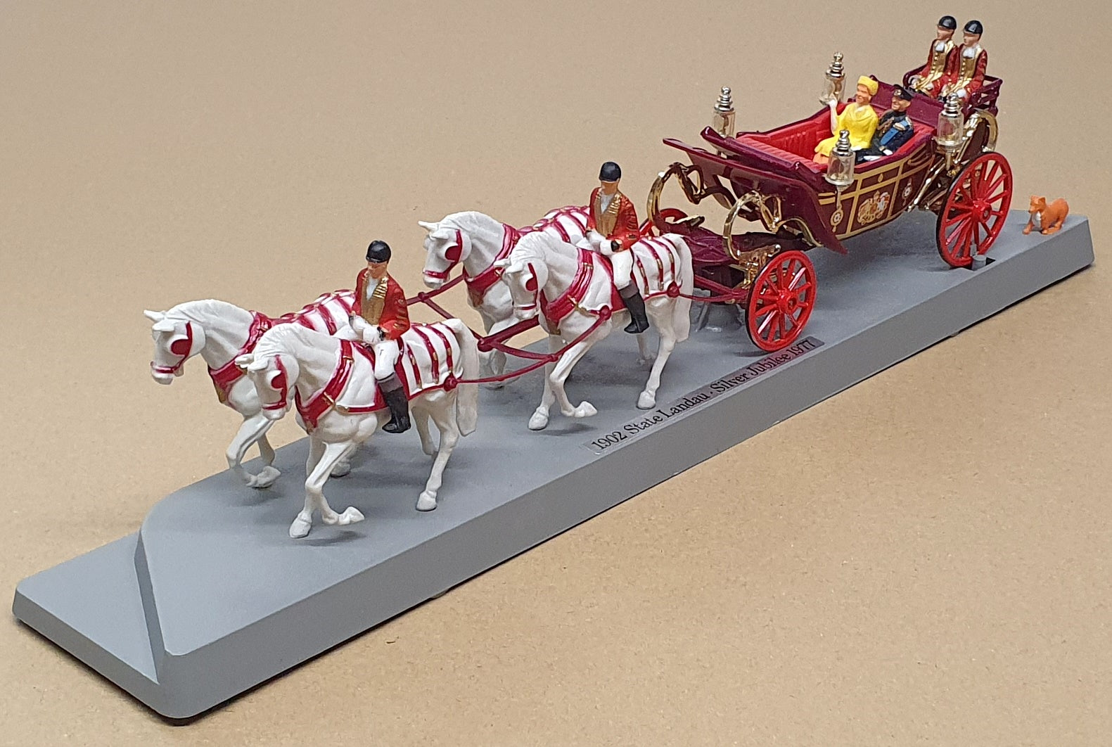 Corgi Appx 35cm Long No. 41 - 1902 State Landau Queen's Silver Jubilee 1977