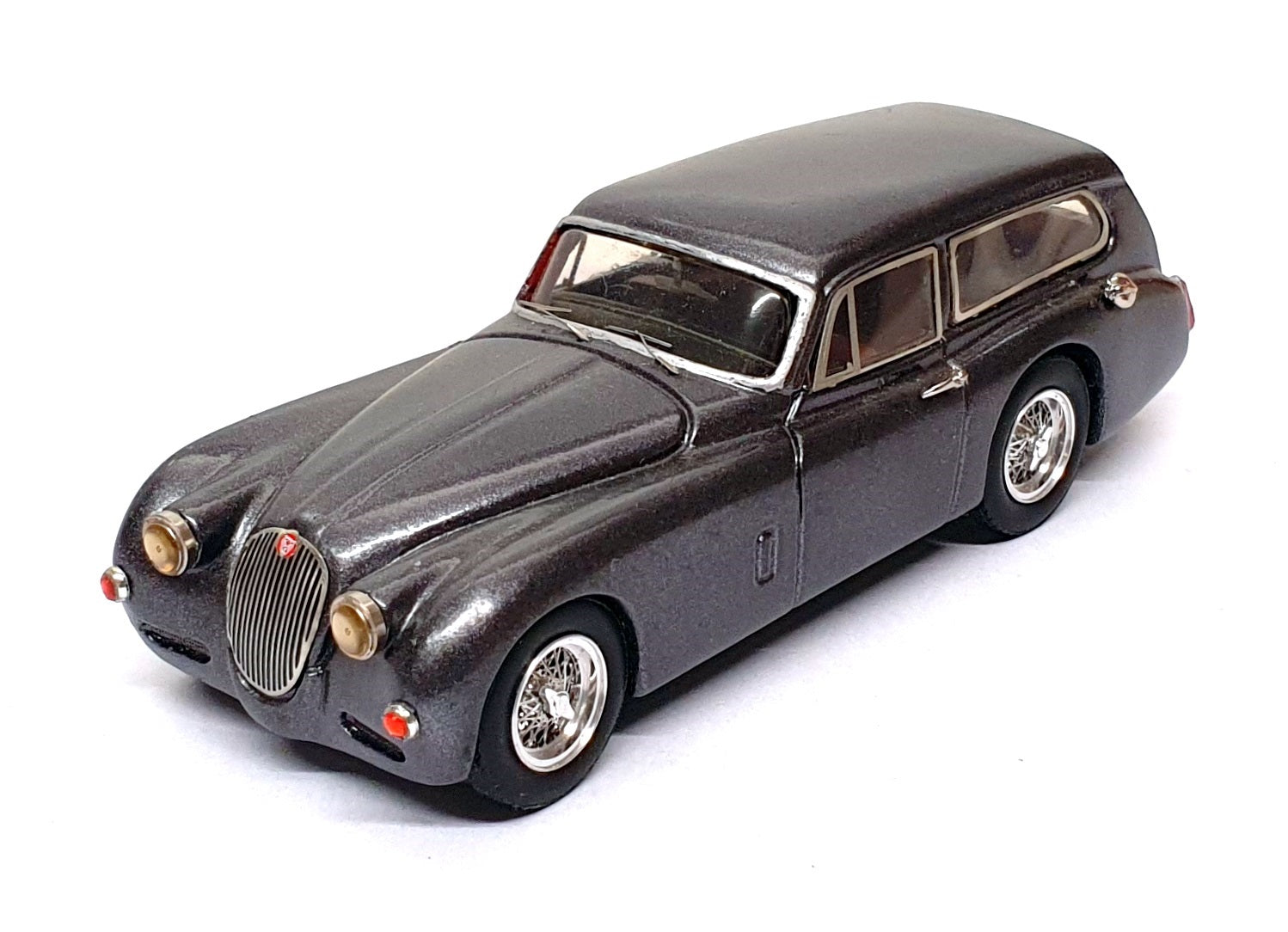 Rialto Models 1/43 Scale LIB15Q - Jaguar XK50 Estate - Met. Grey