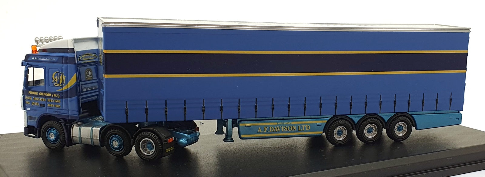 Oxford Diecast 1/76 Scale DAF13CS - DAF 105 (SC) Curtainside AF Division - Blue