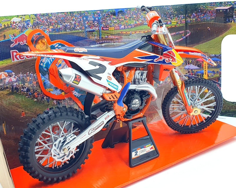 NewRay 1/6 Scale 49683 - Red Bull KTM 450 SX-F Motorbike Cooper Webb #2 - Orange