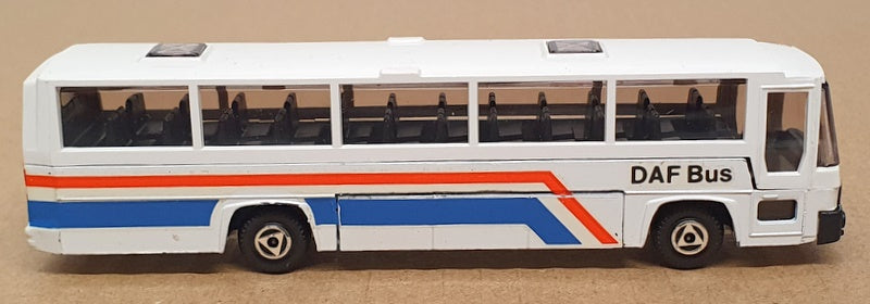 Etsi 1/87 Scale Diecast 187DAF - DAF Coach Bus - White