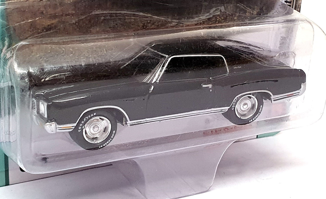 Johnny Lightning 1/64 Scale JLMC009 - 1971 Chevrolet Monte Carlo - Tuxedo Black