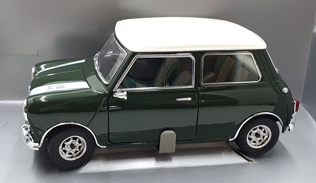Solido 1/18 Scale Diecast  7190-3 - Mini Cooper John Cooper Works - Green