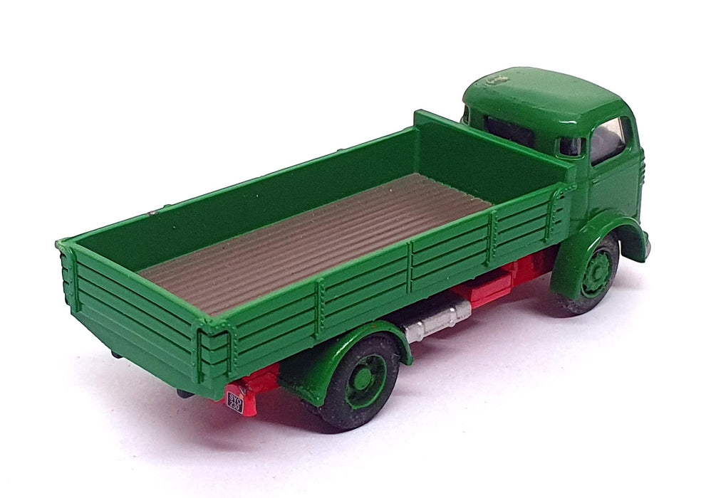 Base Toys 1/76 Scale Diecast LC-02 - Commer Dropside Truck - Green