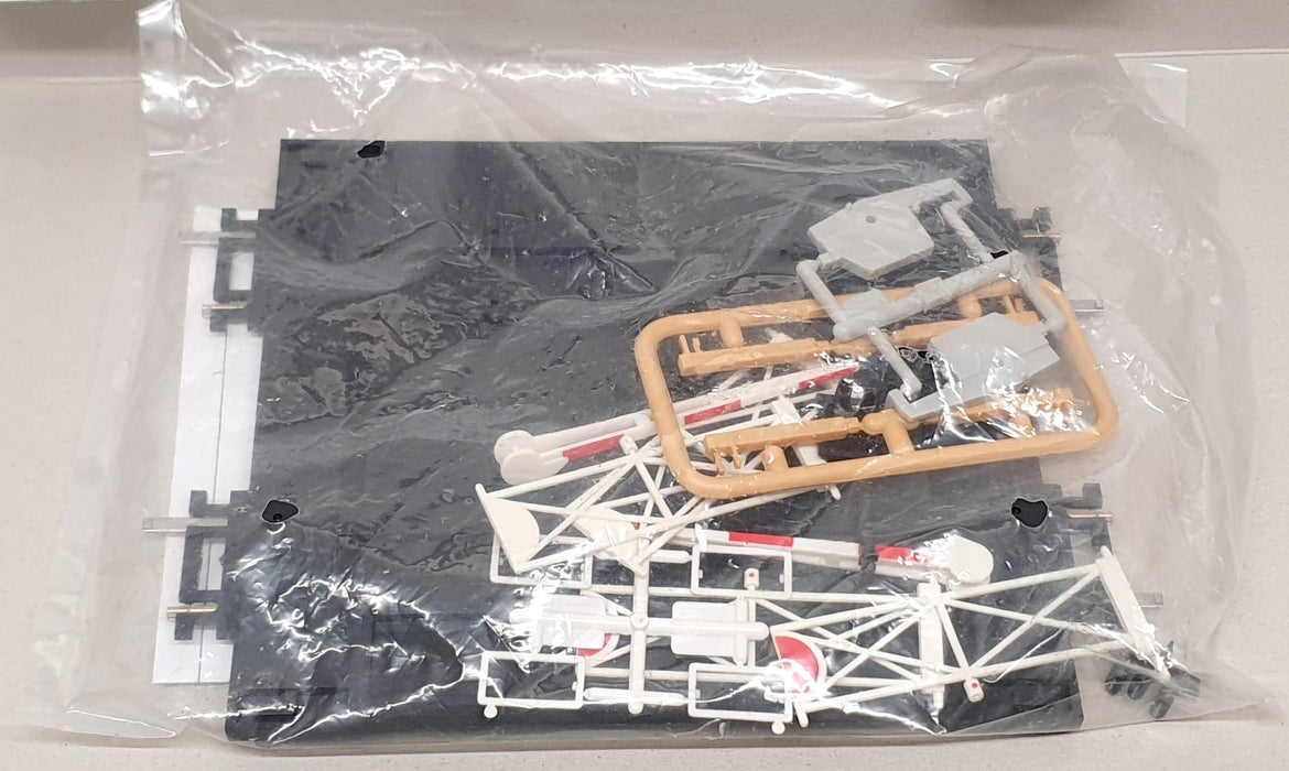 Hornby OO Scale (1/76) R8017 - Track Pack C - 11 Pieces