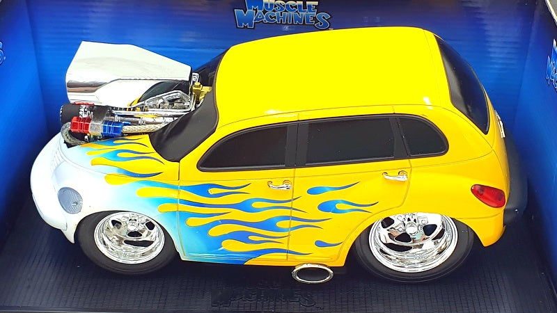 Muscle Machines 1/18 Scale Model 61190 - 2000 Chrysler PT Cruiser - Yellow