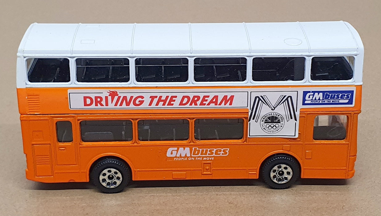 Corgi Appx 13.5cm Long C675/14  - Metrobus GM Buses Rt. 82 - White/Orange