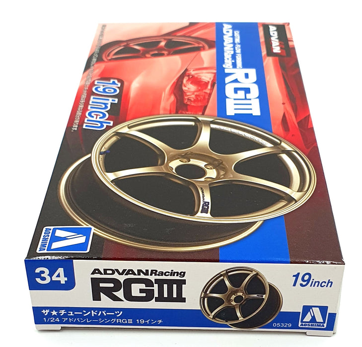 Aoshima 1/24 Scale 05329 - ADVAN Racing RGIII 19' Wheels & Tyres Set #34