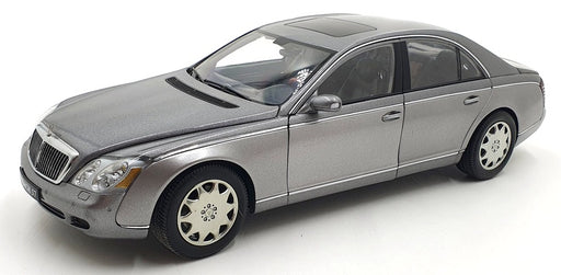 Autoart 1/18 Scale Diecast 76152 - Maybach 57 SWB - Grey/Grey