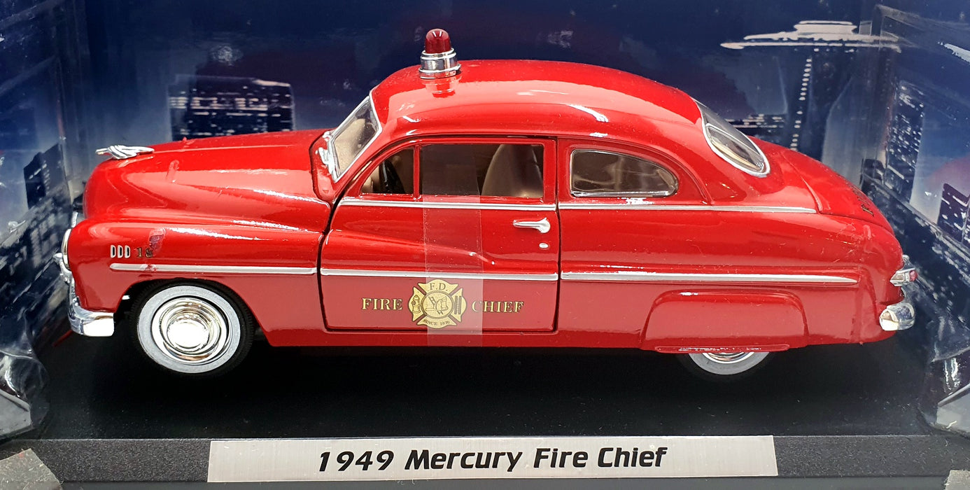 Motor Max 1/24 Scale Diecast 76400 - 1949 Mercury Fire Chief - Red