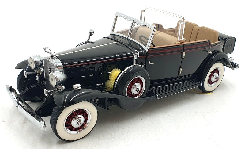 Franklin Mint 1/24 Scale B11A182 - Cadillac V-16 Phaeton - Black